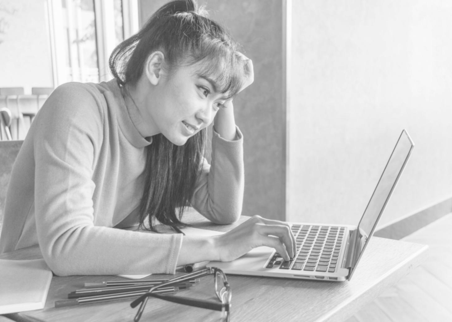 Équipe en session de révision méthodologique